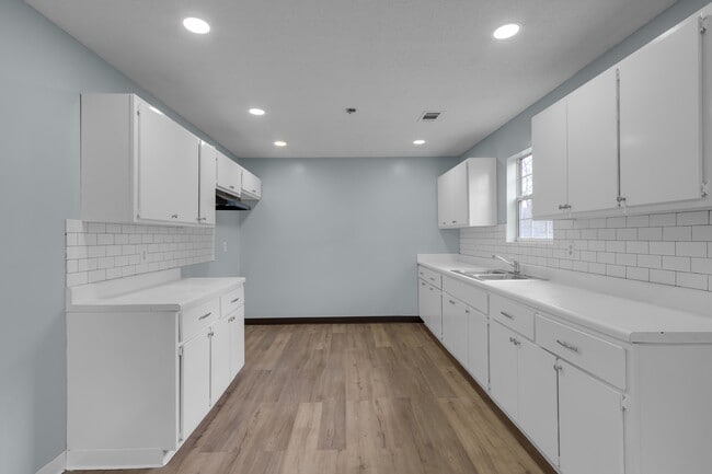 Photo - 3135 Mimosa Ave