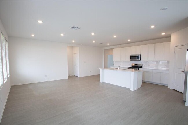 Photo - 209 Twilight Breeze Wy