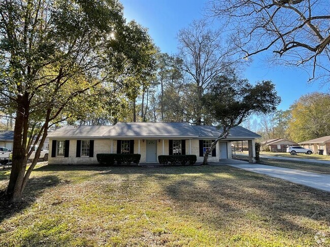 Building Photo - 385 W Bolivar St Rental