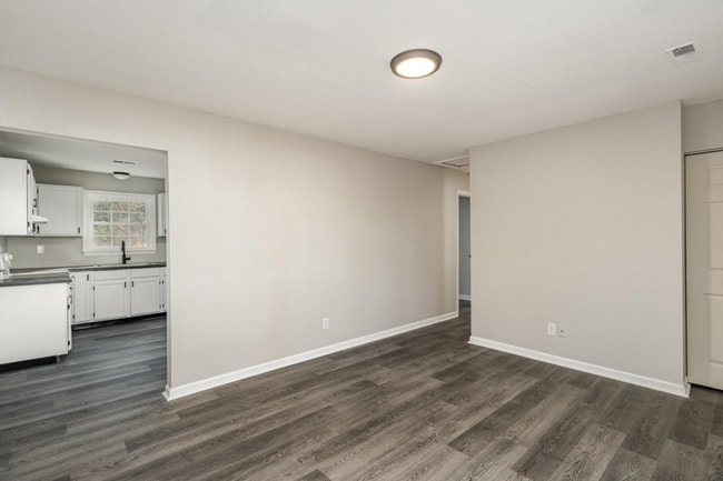 Photo - 11134 Pine Hill Rd