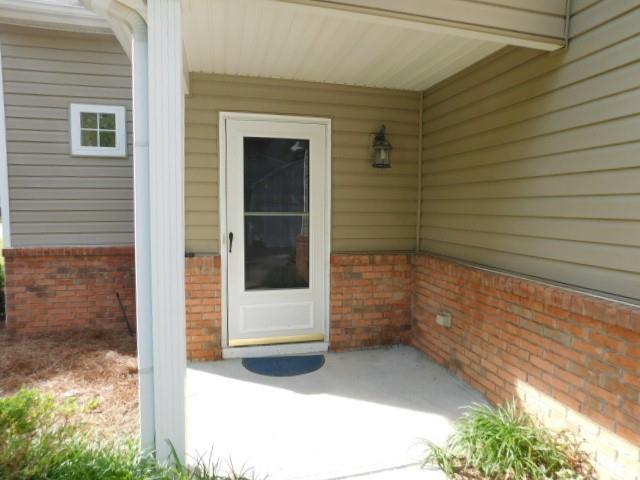 Photo - 311 Windcroft Cir NW