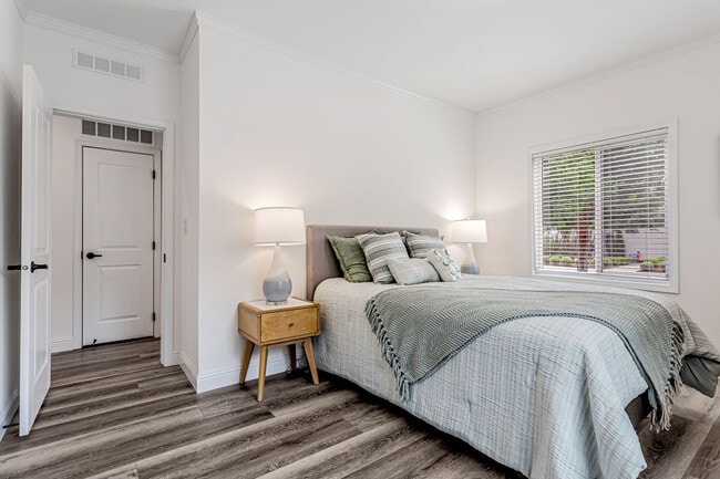 Photo - Capitola Gardens