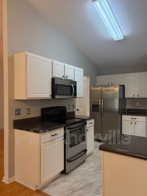 Photo - 10311 Boston Ln