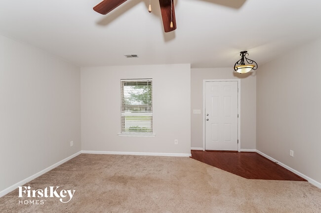 Photo - 150 Briar Ridge Ln