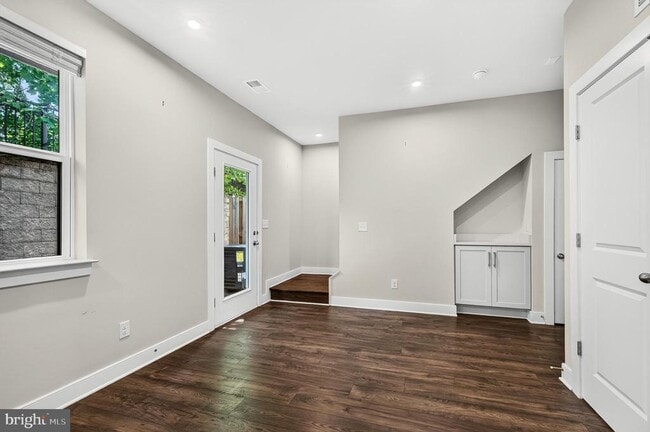 Photo - 1013 S Taylor Ct