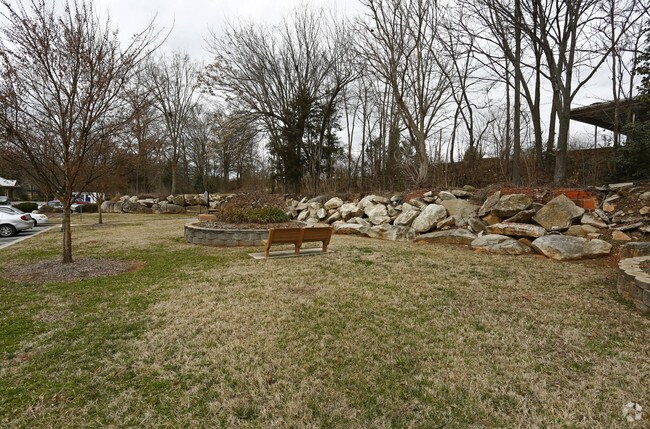 Photo - Gateway Village