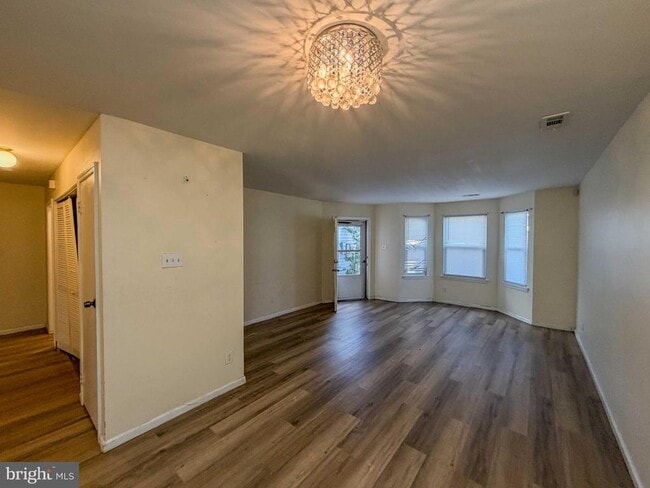 Photo - 38 Hopewell Ln