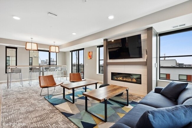 Lago Apartments