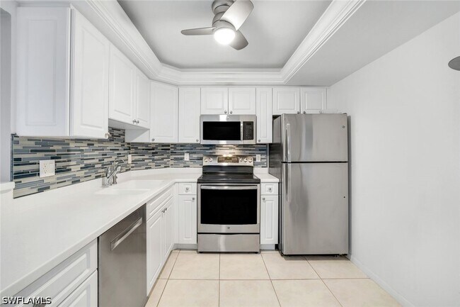 Photo - 260 Seaview Ct Unit 407