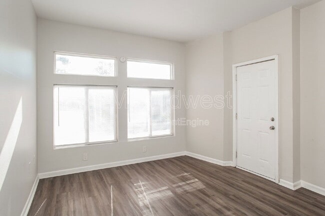 Photo - 3014 W 10th St Unit 1