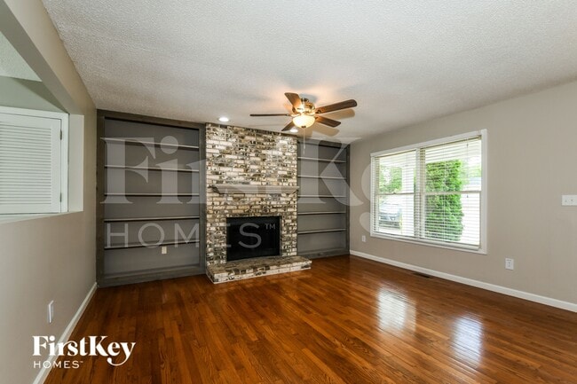 2940 Royal Gorge Ct