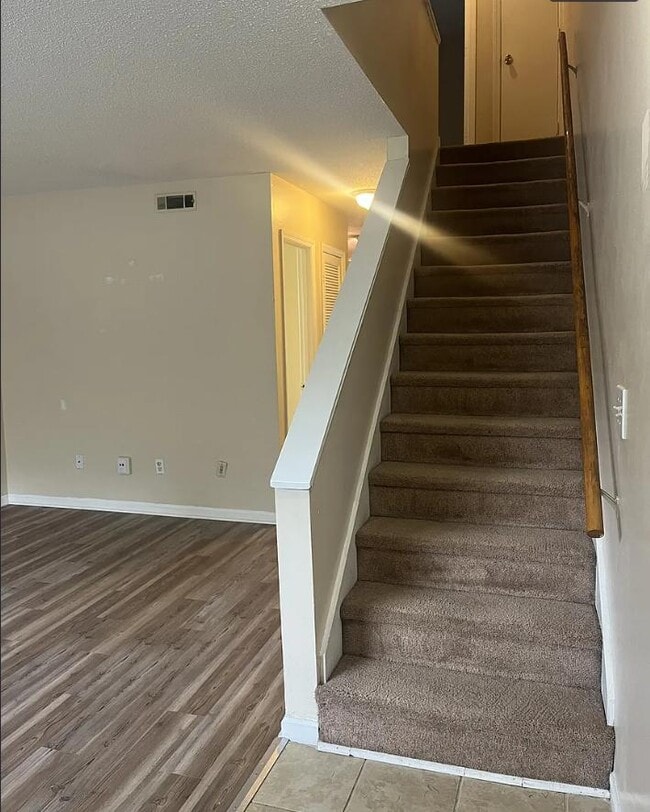 Photo - 111 Timber Ln