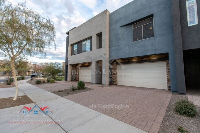 Photo - 1953 W Kinfield Trail