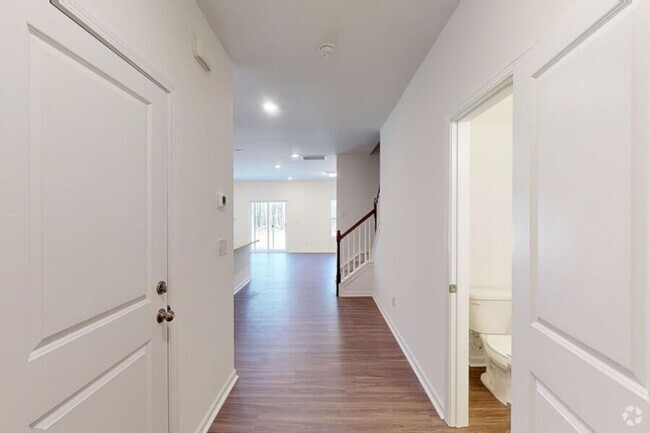 Building Photo - Charming New 3BR Townhome in Monroe