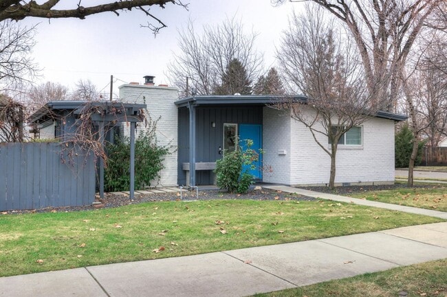 1023 N. 21st. St.
