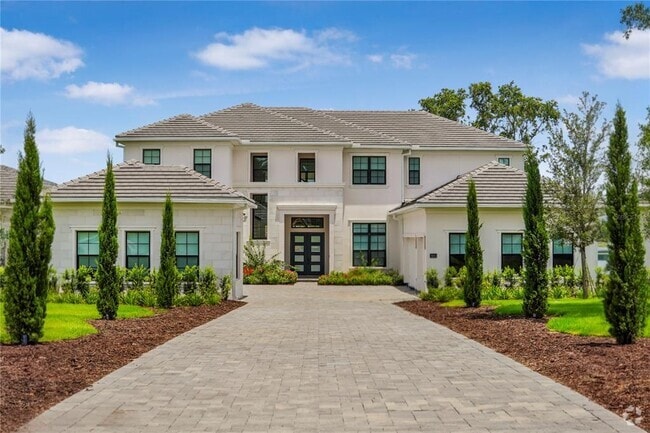 Building Photo - 15023 Pendio Dr Rental
