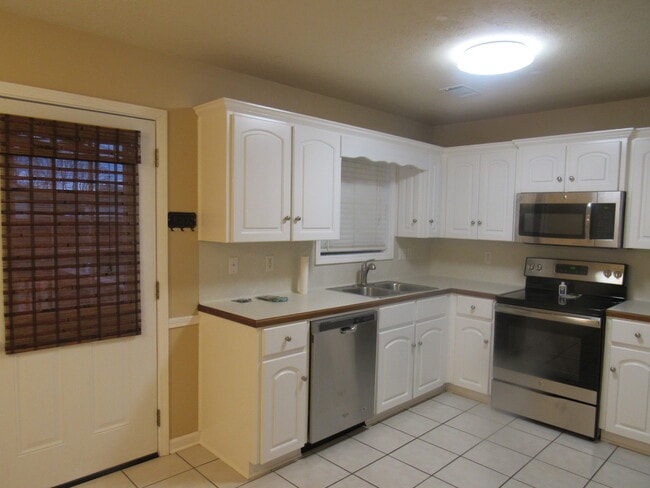 Photo - Contact Peggy Goodman 501 676 1758