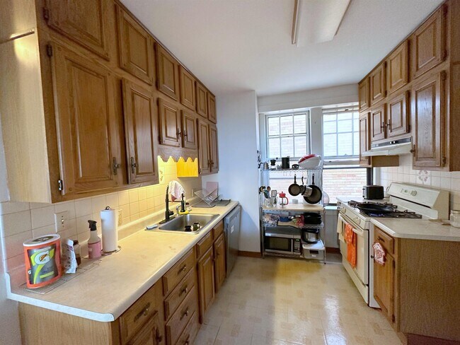 Photo - 1775 Massachusetts Ave Unit 8