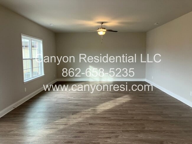 128 Ocean Springs Ave