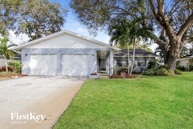 Building Photo - 6710 22nd Ave W