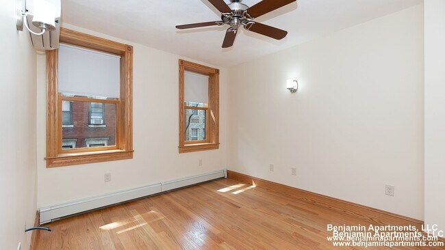 Photo - 48 Garden St Unit 4