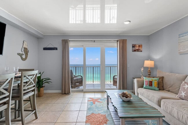 Building Photo - 8743 Thomas Dr Unit FL14-ID1354955P