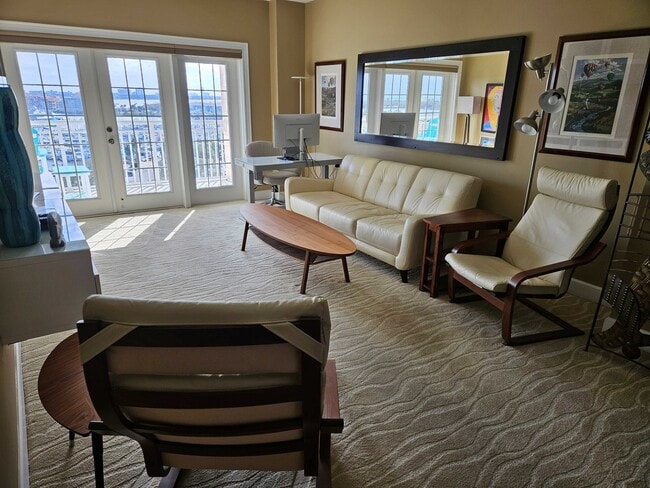 Photo - 404 S Beach St Unidad 1002