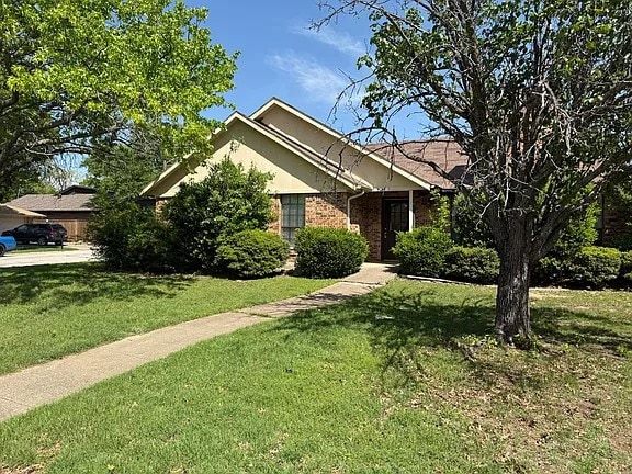 Photo - 8714 Kimberly Ln House