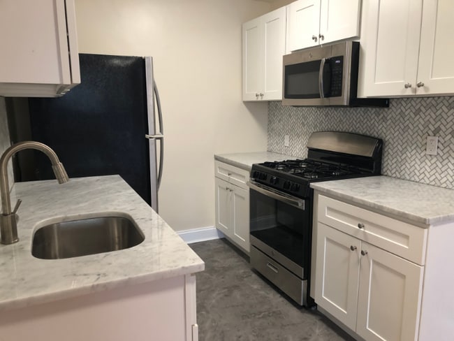 Photo - 147 Main St Unit 1F