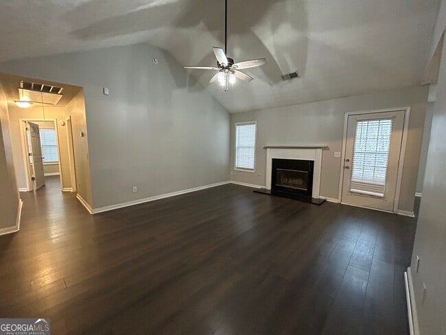 Photo - 5774 Tattersall Terrace