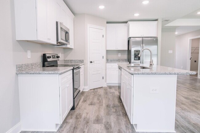 Photo - 126 Pointe Breeze Wy