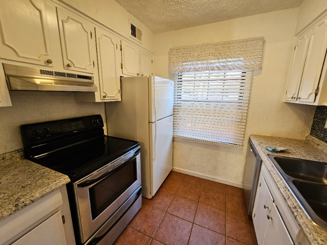 Photo - 1238 Pennsbury Blvd