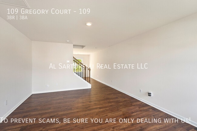 Photo - 109 Gregory Ct