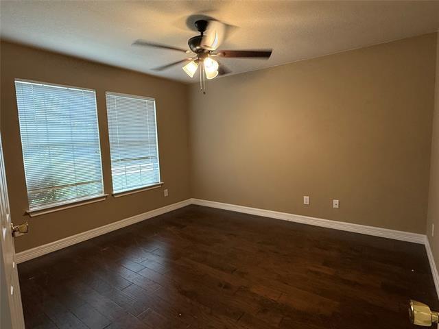Photo - 2705 Frontier Ln