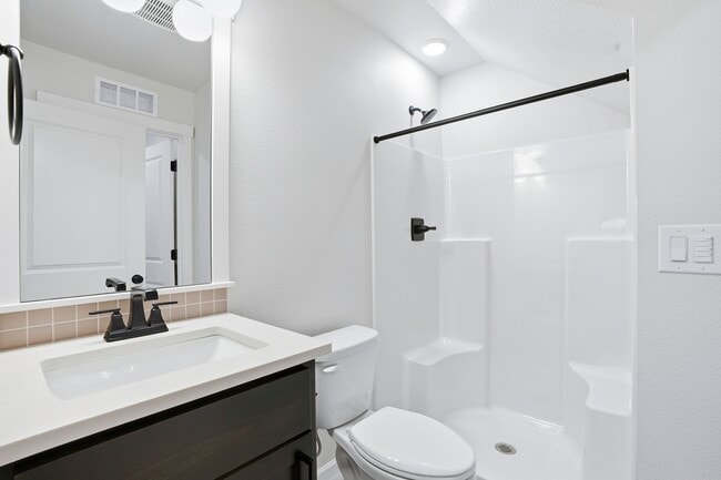 Photo - 4668 SE 2nd St