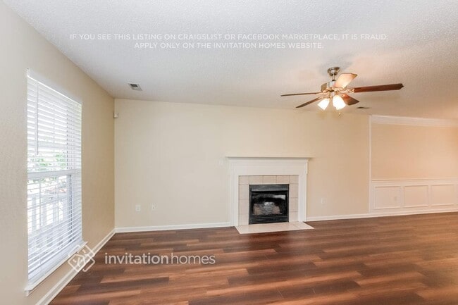 Photo - 216 Bradford Glyn Dr