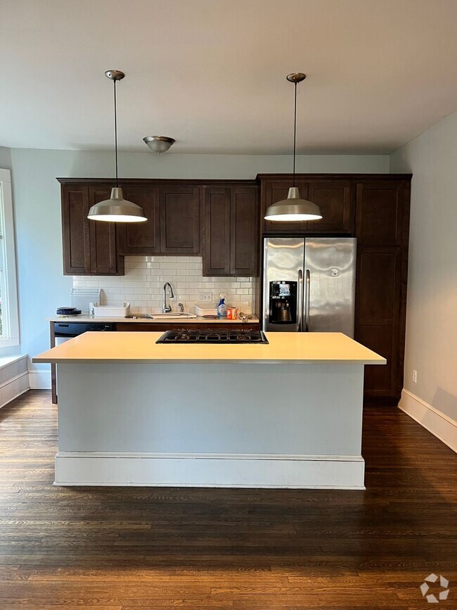 Building Photo - Heart of Uptown on Lyndale Unit 2 Rental
