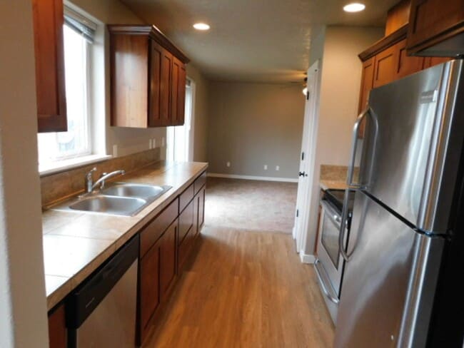 Photo - 297 Helton Way SE