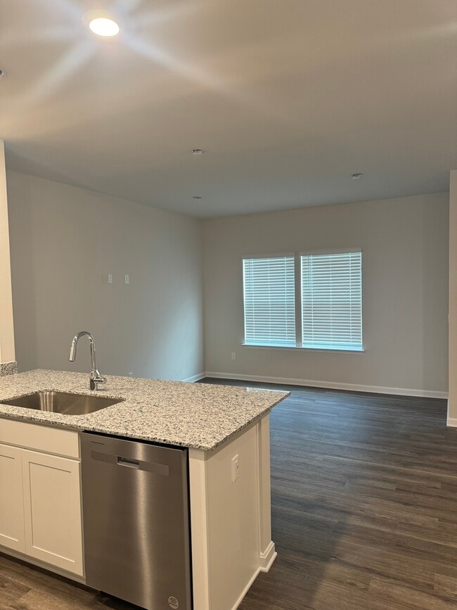 121 Tigney Dr