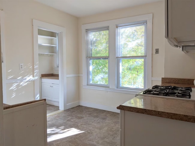 Photo - 14 Sanborn Ave Unit 3