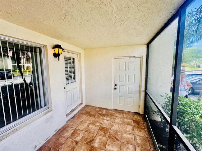 Photo - 4759 Sable Pine Cir Unit A1