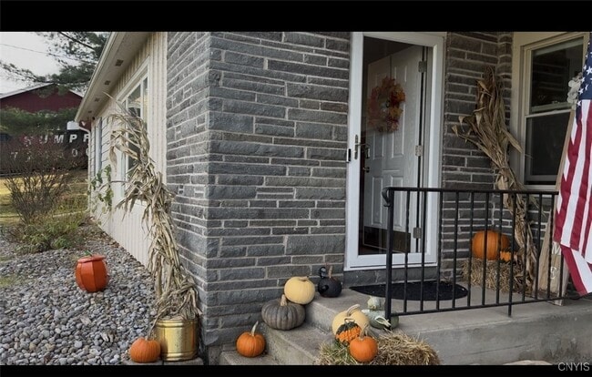 Photo - 12 Forest Rd