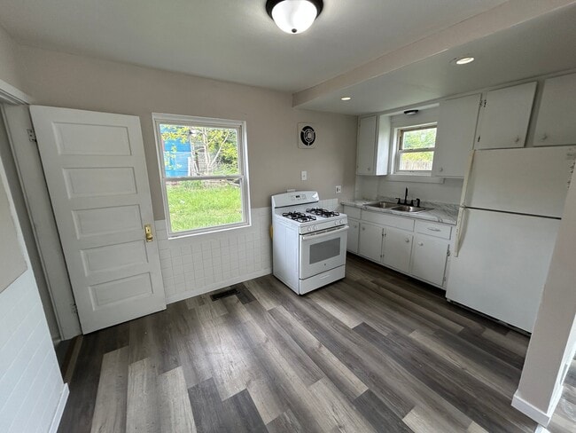 Photo - 109 Kent Ct