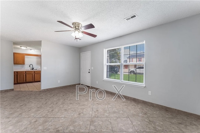 Photo - 3501 SW Landau Ct Unidad Apt 1