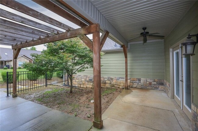 Photo - 2007 S Dixieland Rd