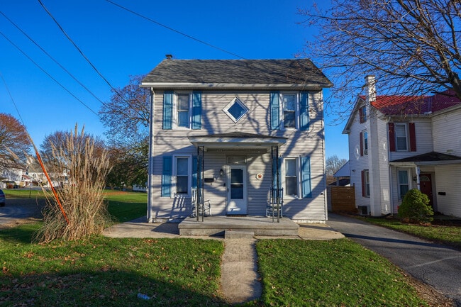 Photo - 7 Twin Brook Rd