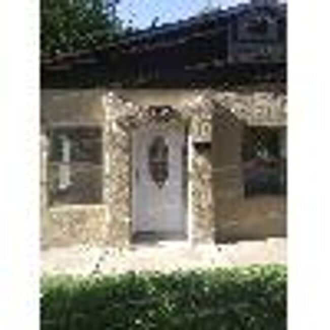 Building Photo - 1314 NW Irwin Ave