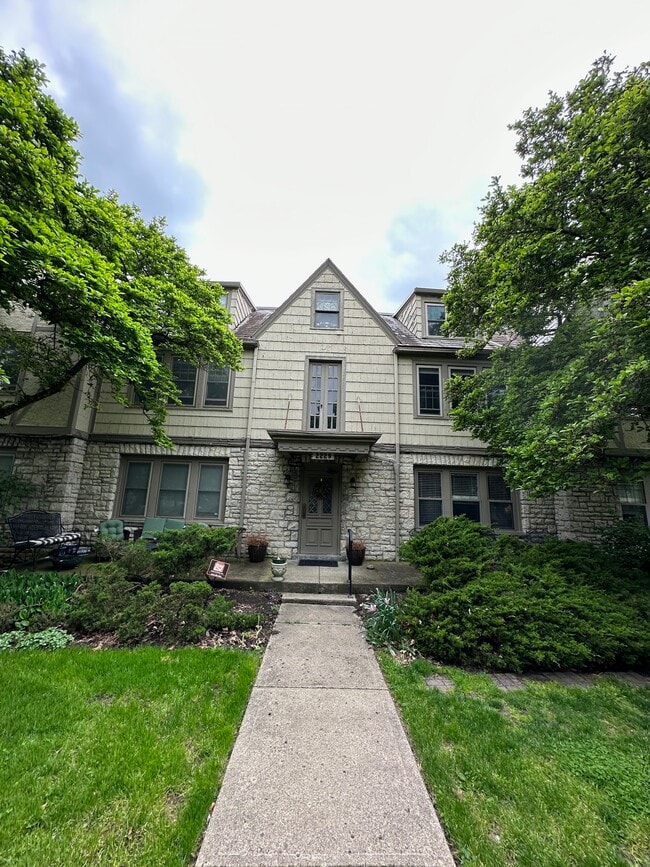 Front entry to building - 2229 Coventry Rd Unit 3