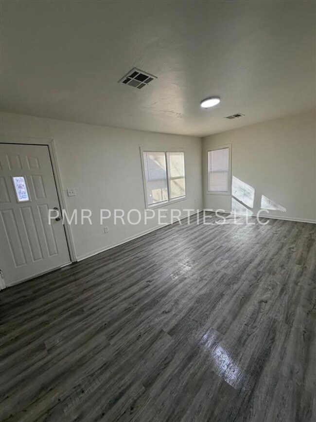 Photo - 2 Bedroom /1 Bathroom- House