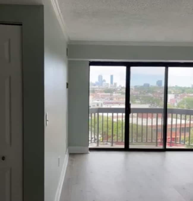 Photo - 15 Beacon St Condo Unit North Beacon St